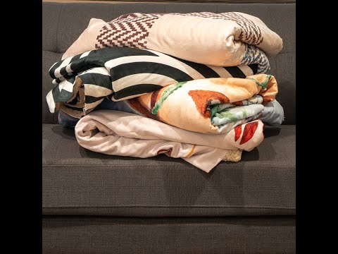 Seasonal Sherpa Blanket | Festive Fit Hoe